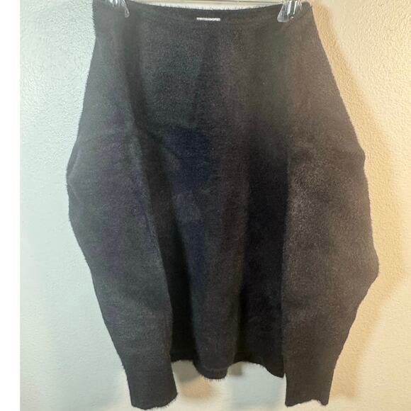 Gymshark Whitney Simmons Eye Knit Oversized Sweater Women’s Medium Black - Picture 2 of 8